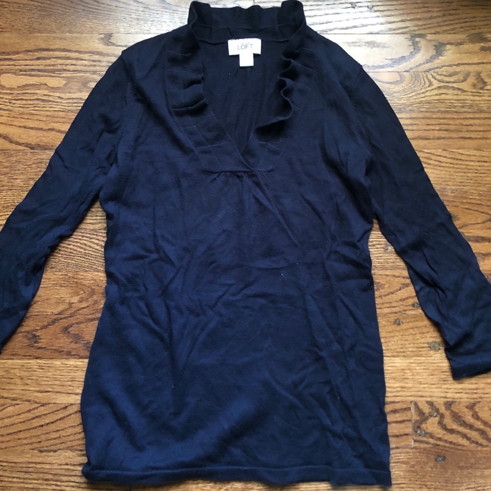 Ruffle v neck sweater